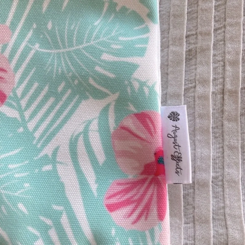 Floral Zip Pouch | Tropical Hibiscus | NWOT